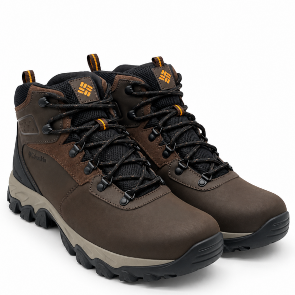 Bota Masculina Columbia Newton Ridge™ Plus II Waterproof BM3970-231 – Cordovan/Squash